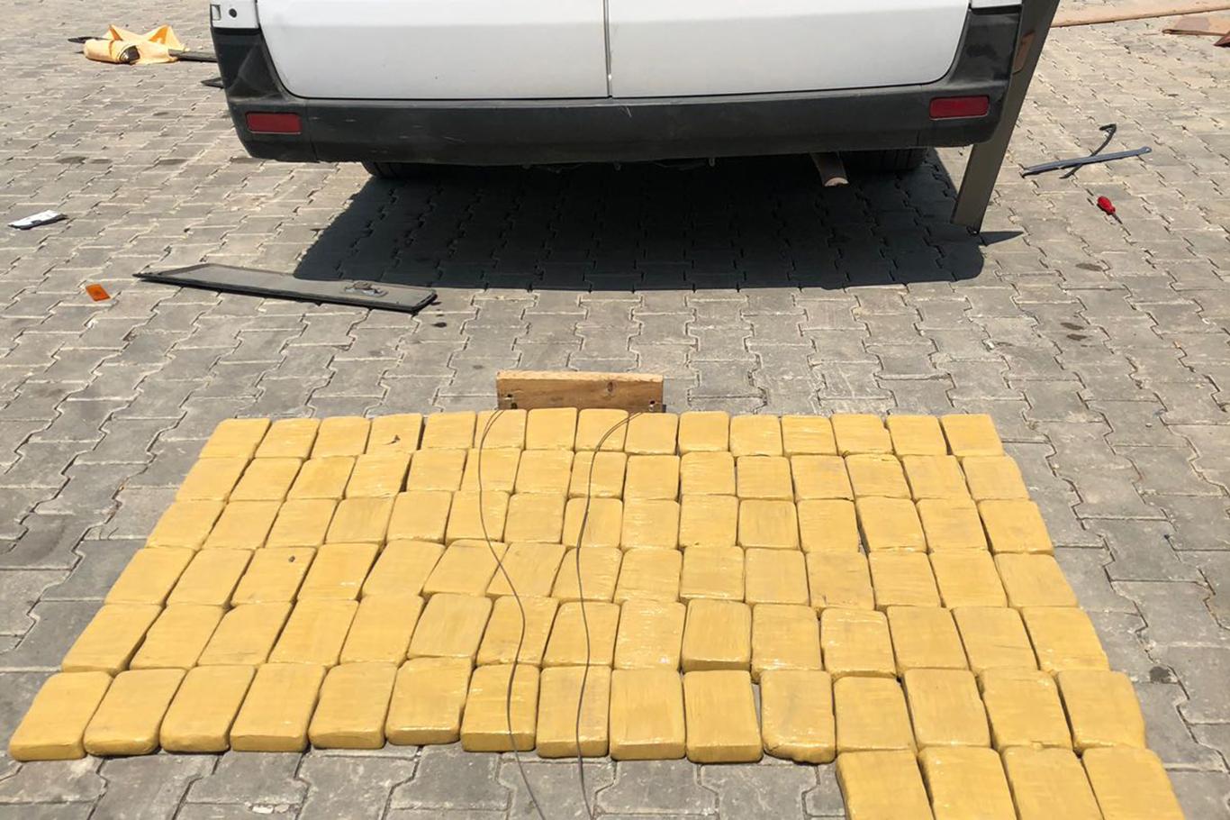 Van’da 48 kilo eroin ele geçirildi Van’da 48 kilo eroin ele geçirildi